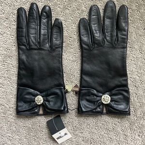 Moschino leather cashmere lined gloves